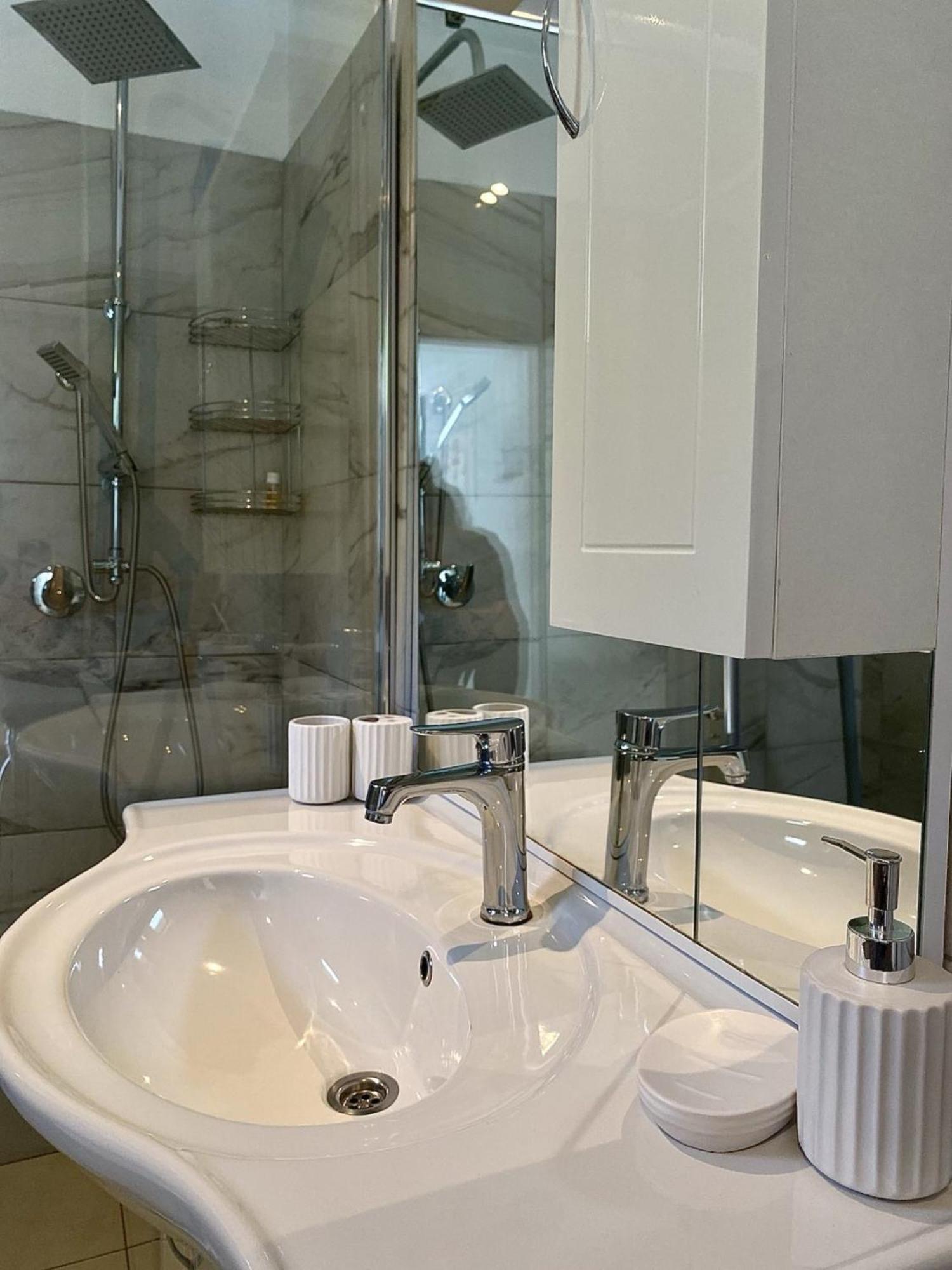 Apartments Ema Lovran Zewnętrze zdjęcie