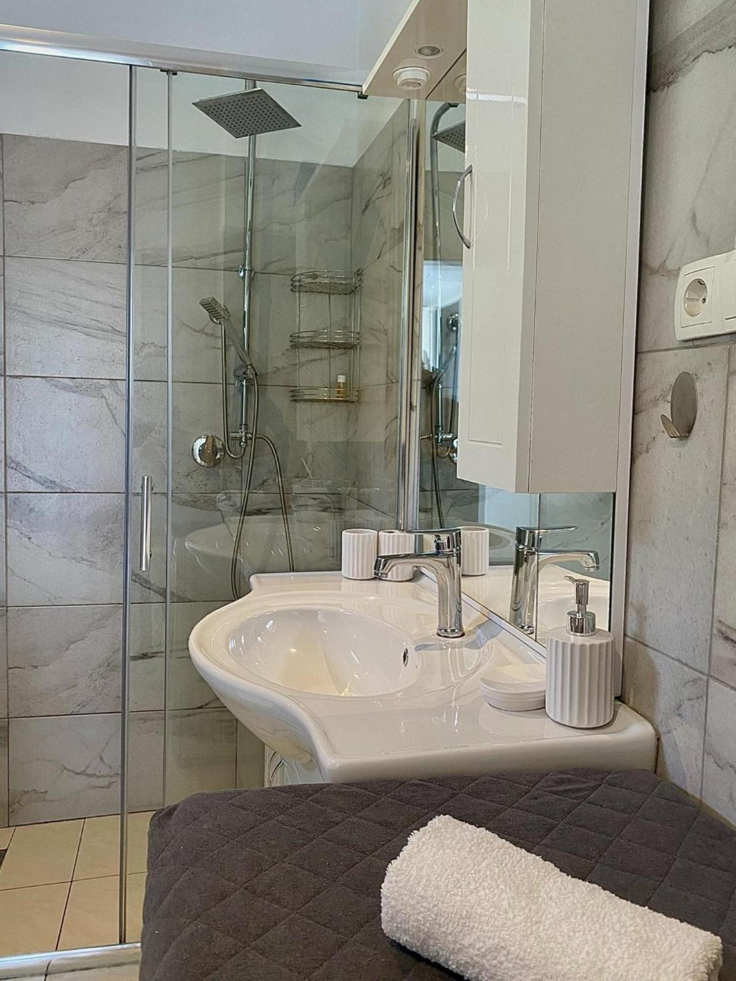 Apartments Ema Lovran Zewnętrze zdjęcie